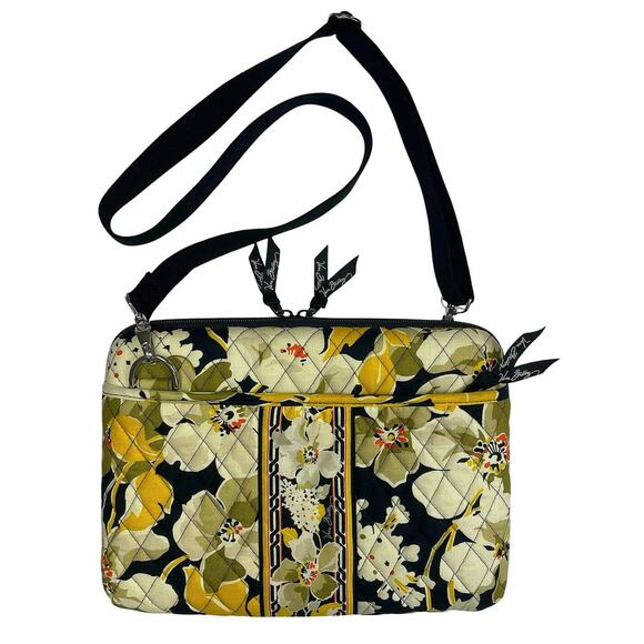 EUC - Vera Bradley Dogwood IPAD-Tablet Hard Zip Case - Picture 2 of 6